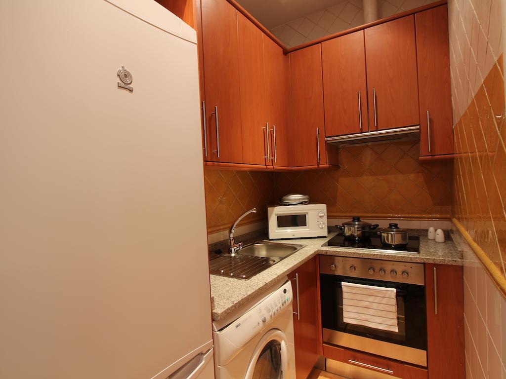 Apartamentos Good Stay Prado Madrid Chambre photo