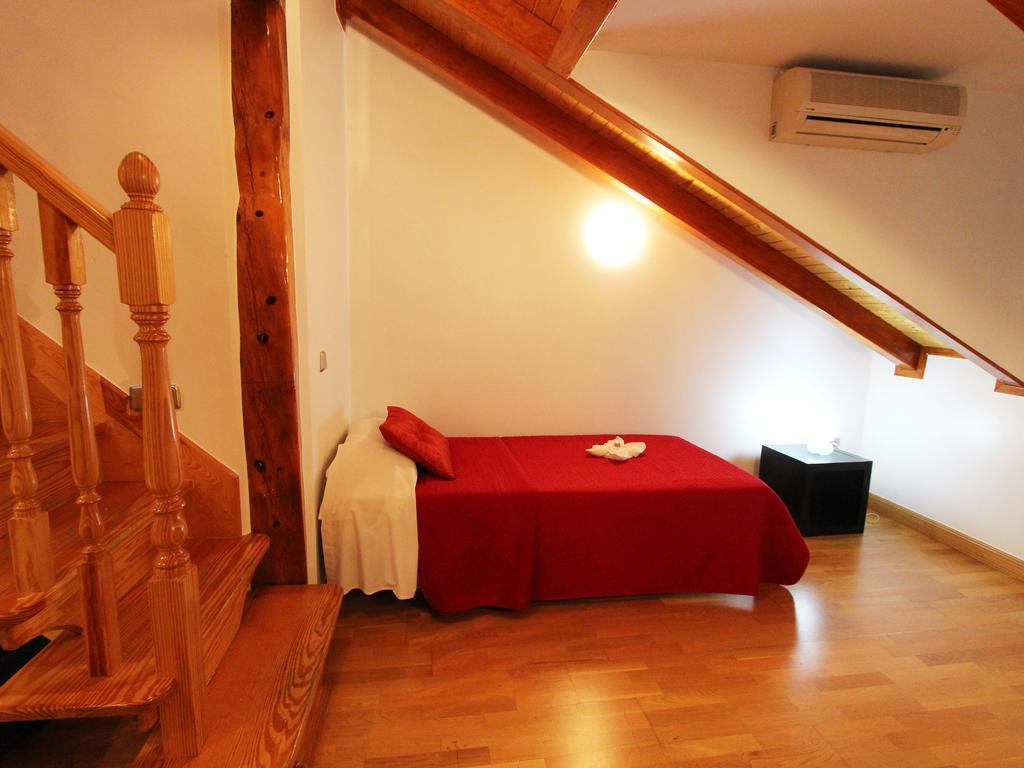 Apartamentos Good Stay Prado Madrid Chambre photo