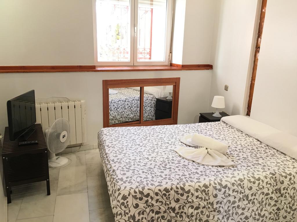 Apartamentos Good Stay Prado Madrid Extérieur photo
