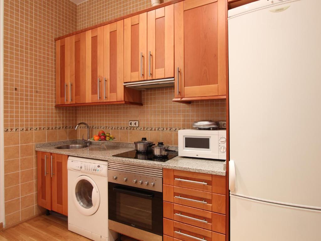 Apartamentos Good Stay Prado Madrid Chambre photo
